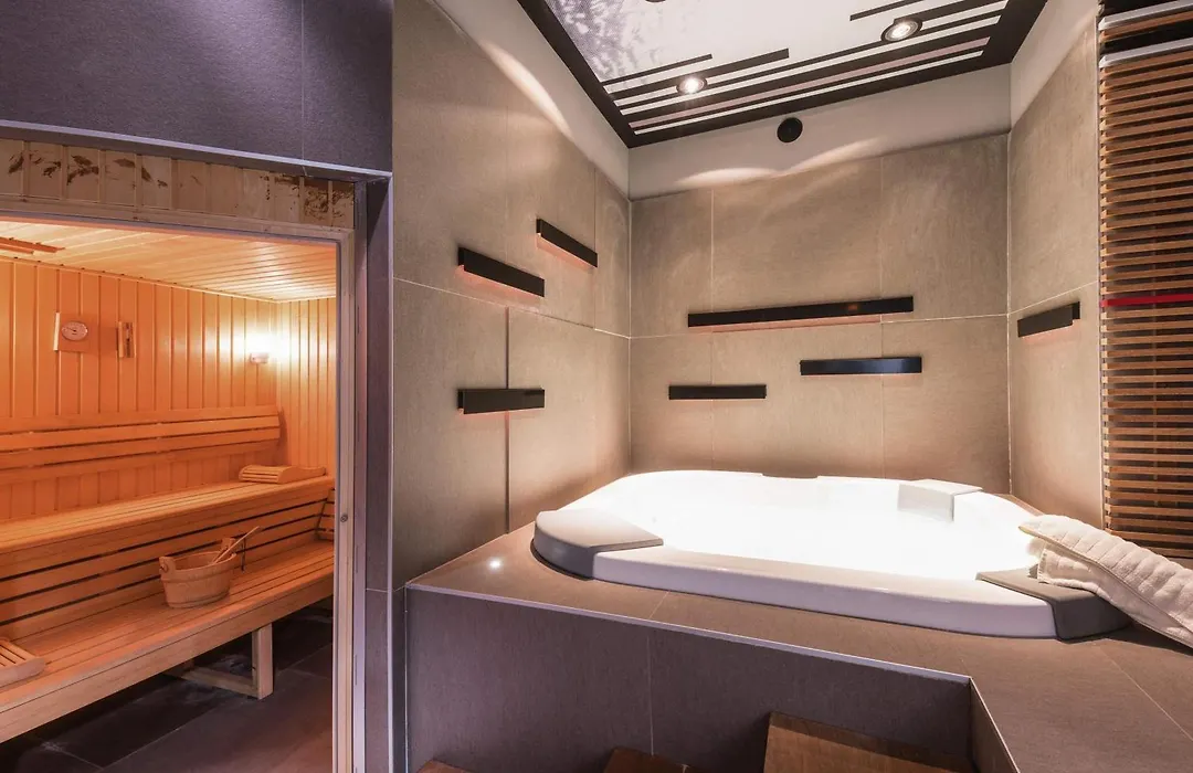 Ibis Styles Hyères Rooftop&Spa-1